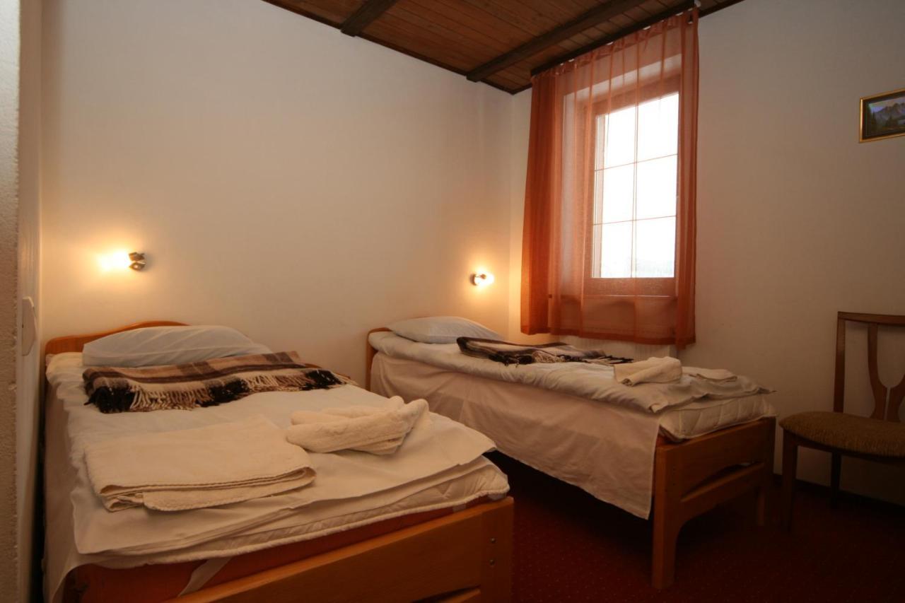 Alpenhof Pansion Hotel Slavske Eksteriør billede